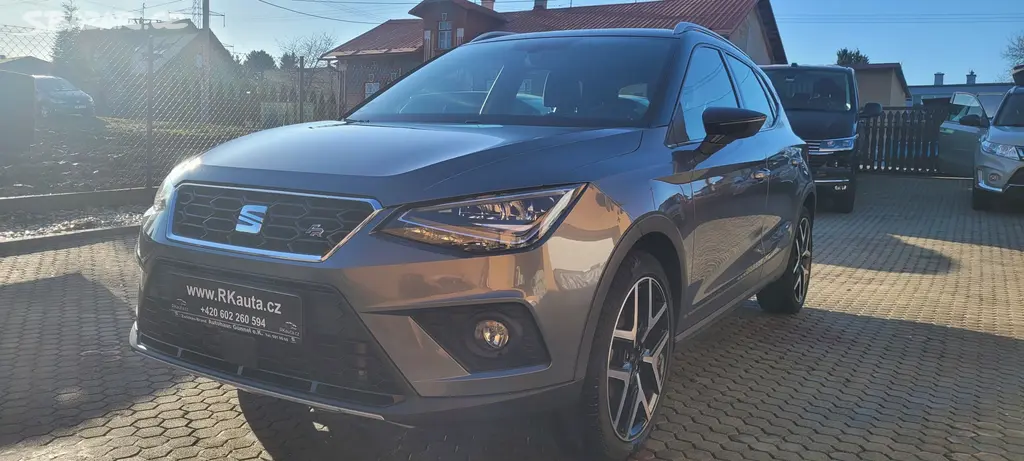 Seat Arona FR 1,5TSi 110kW benzín